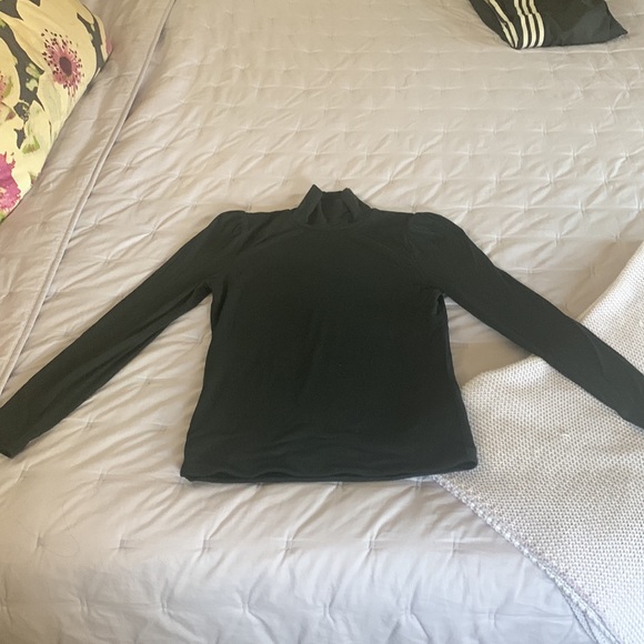 Formknit J Crew black puff sleeve turtleneck - Picture 2 of 4